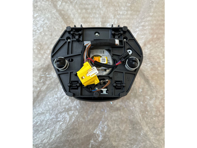 Подушка безопасности водителя 5E3880201AAIZY Skoda Octavia Mk4