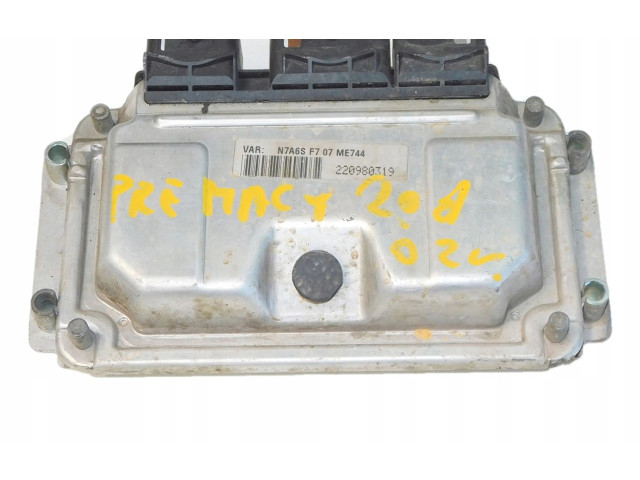 Блок управления двигателя 0261206606   Mazda Premacy