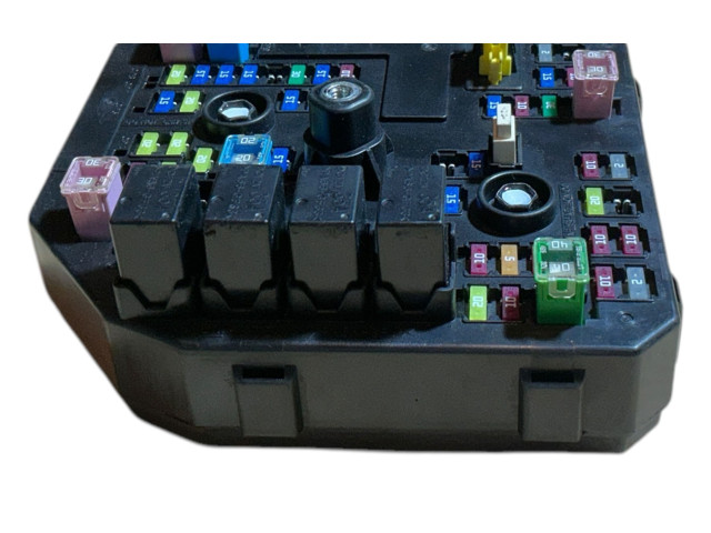 Pojistková skříňka 95137841, 7841U Opel Antara 2012