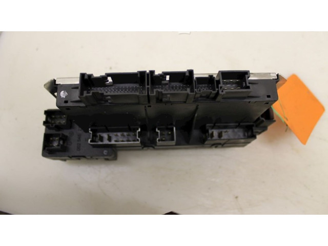 Блок предохранителей  04512227990399, 04512227990399   Mercedes-Benz S W220    