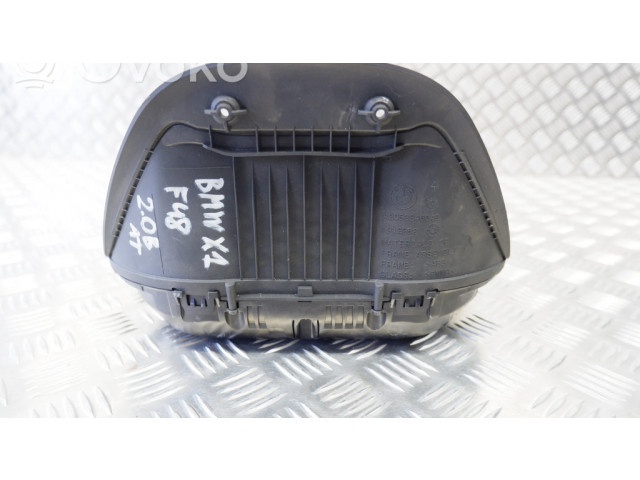 Přístrojová deska BMW X1 F48 F49 2019 9295445