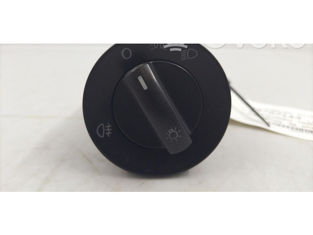 Ручка поворотов/ фонарей 6R0941531FAPV    Volkswagen Multivan T5