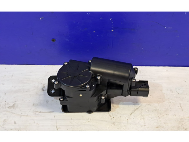 Моторчик заднего дворника 15839037    Chevrolet Tahoe