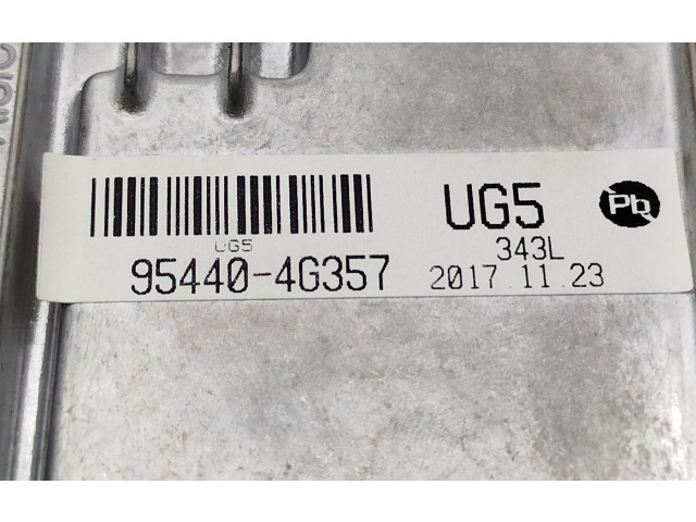 Блок управления 954404G357   KIA Sorento