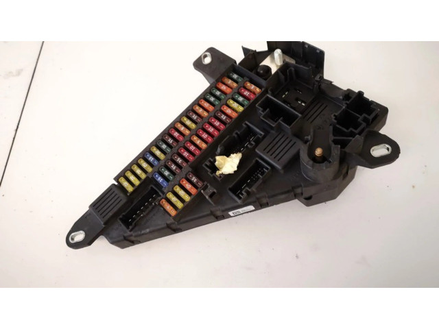 Pojistková skříňka 913883001 BMW 5 E60 E61 2007