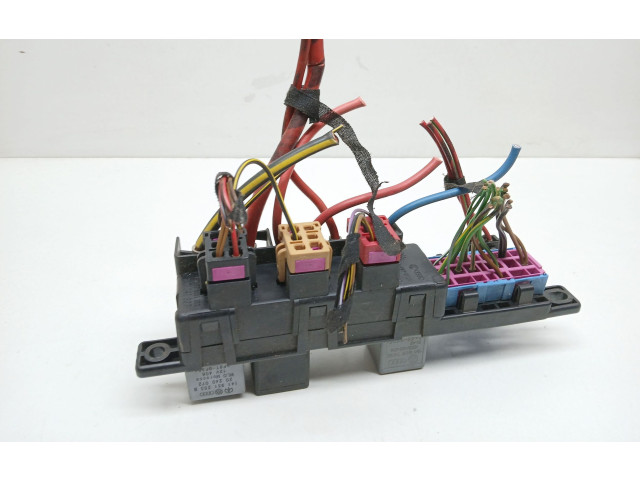 Блок предохранителей 8L0941822 Audi A3 S3 8L