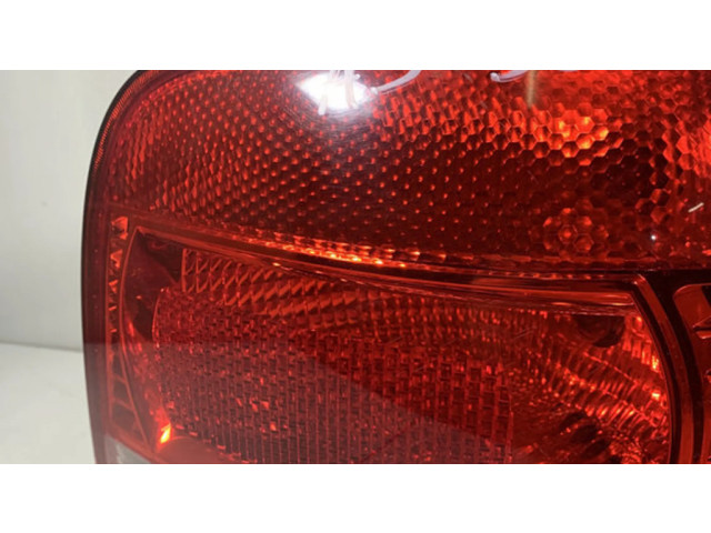 Задний фонарь правый 8P0945096A Audi A3 S3 8L 1996-2003 года