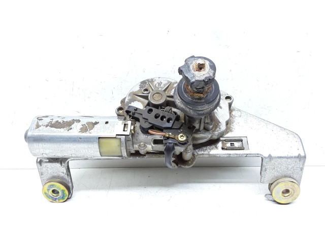 Моторчик заднего дворника 0390201529    Volvo S40, V40