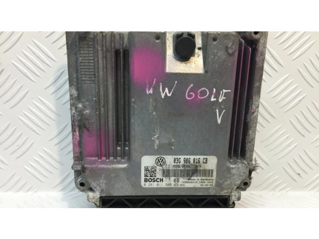 Блок управления двигателя 03G906016CB Volkswagen Golf V
