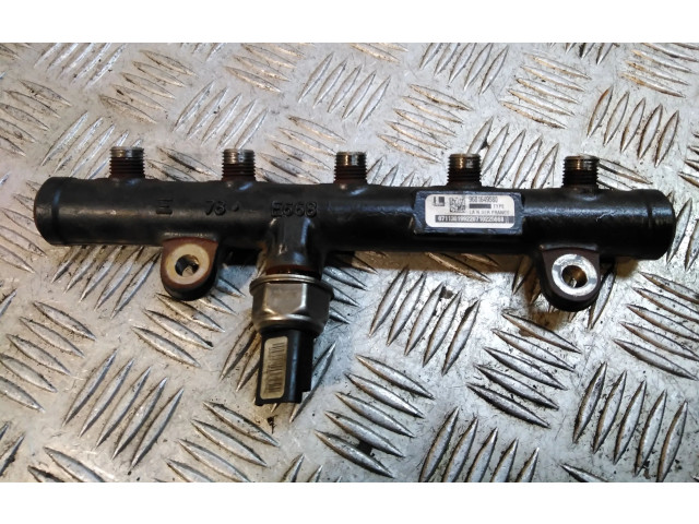 Топливная рампа 9681649580 Citroen C4 I Picasso