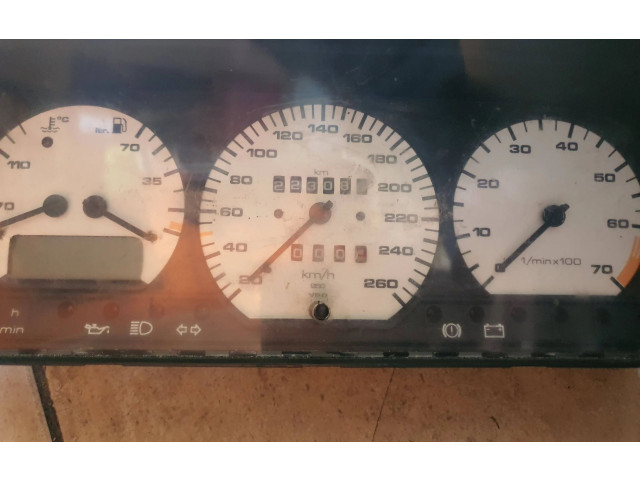 Панель приборов 535919033E, 11000839   Volkswagen Corrado       