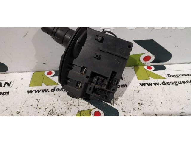 Ручка стеклоочистителей Renault Kangoo II