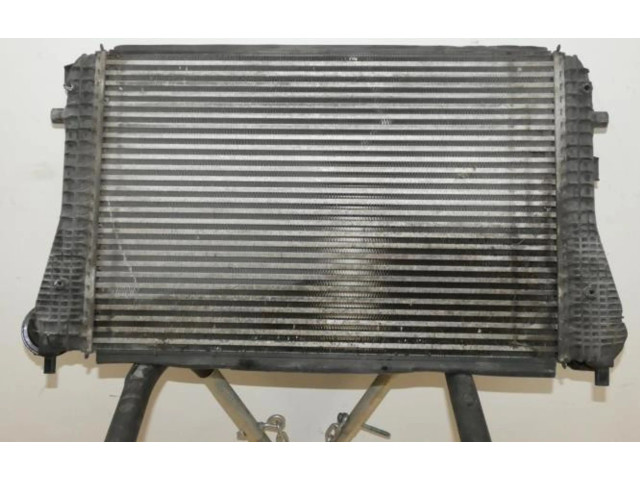 Интеркулер 1K0145803CD, 1K0145803CD Volkswagen Golf VIII