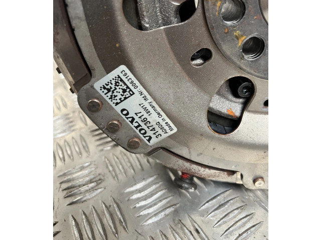 Генератор 31473617   Volvo XC90      