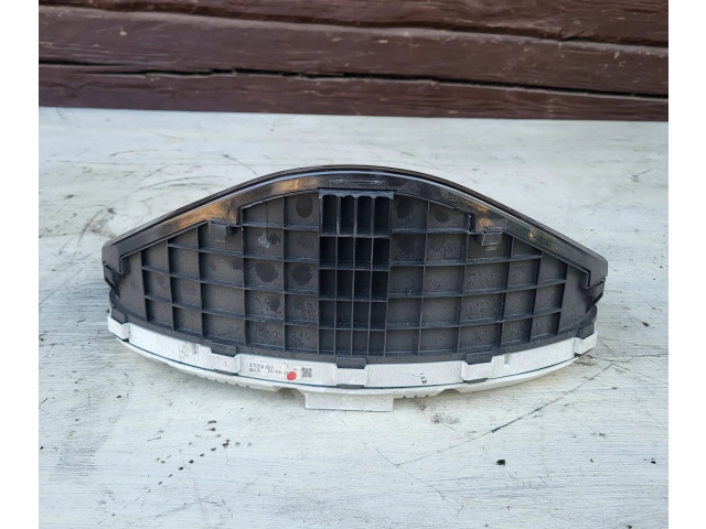 Панель приборов 8100A197, 2574301271 Mitsubishi Grandis