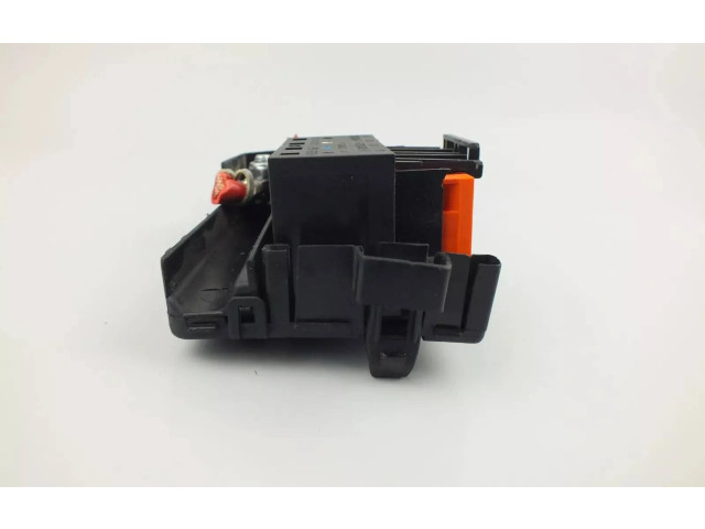 Pojistková skříňka 2115452601 Mercedes-Benz R AMG W251 2006