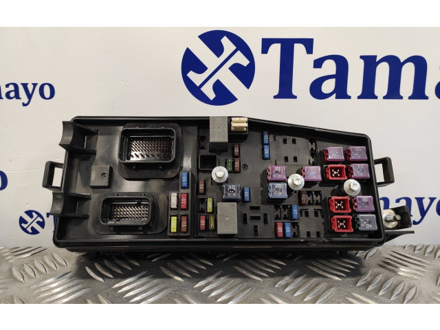 Pojistková skříňka Řídící jednotka BSM 919504D050, 919504D0500F KIA Carnival 2007