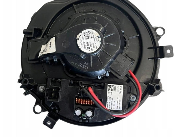 Вентилятор печки 5WC819021, CZ0160601500 Volkswagen Golf VIII