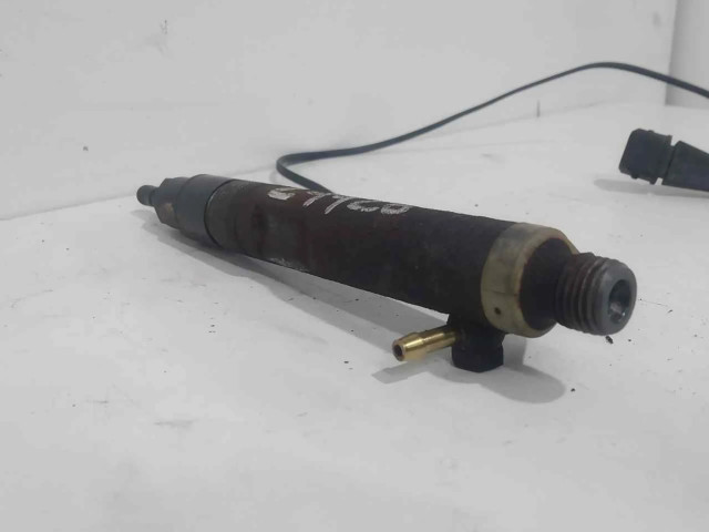 Форсунка 074130202A Volkswagen Transporter - Caravelle T4 для дизельного двигателя ACV 2.5