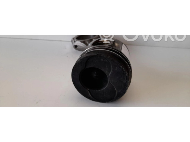 Píst    Seat Alhambra (Mk1)     