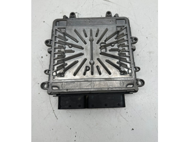 Блок управления двигателя 30729826A, 0281012103   Volvo XC90