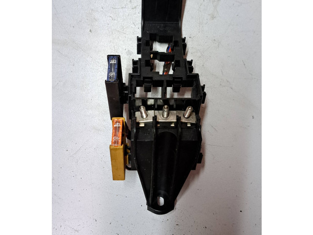 Блок предохранителей  8E0937503   Audi A6 S6 C6 4F    