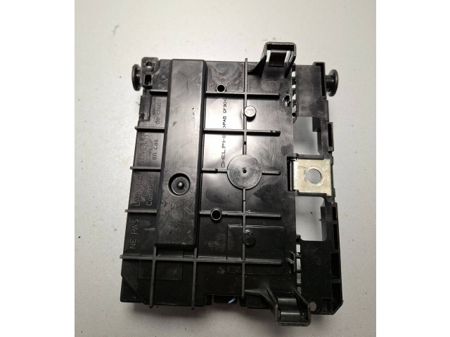 Зеркало электрическое Peugeot 307 2005 - 2008 года