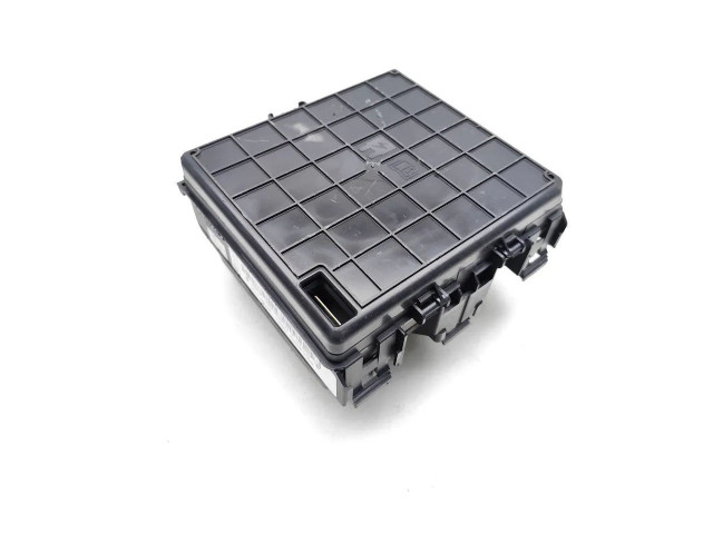 Блок предохранителей  L1TT-14D068-HAD   Ford Puma    