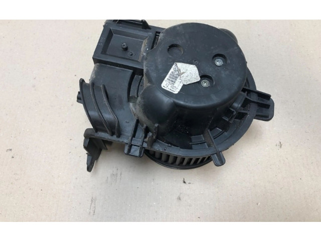 Вентилятор печки Renault Clio II