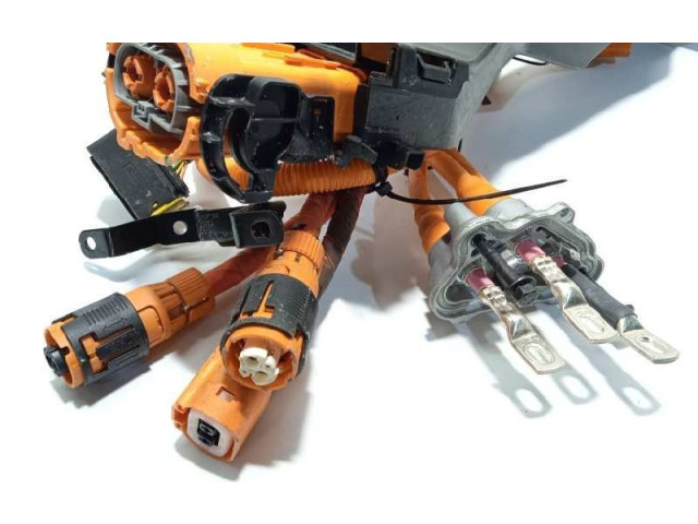 Блок управления 8892306472, 8889626067 Lynk & co 01