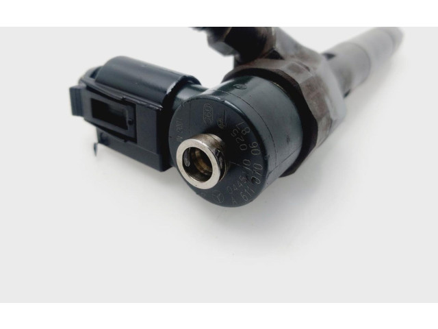 Vstřikovač A6110700687 Mercedes-Benz E W210