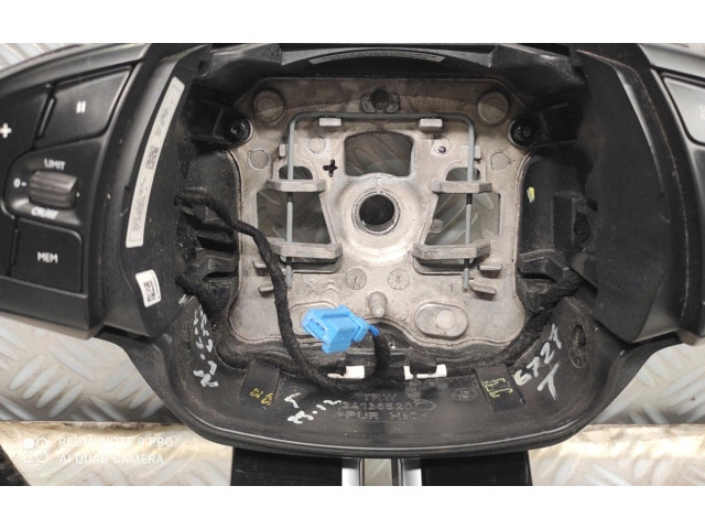 Руль Citroen C4 Cactus 2014 - года 98031272YC