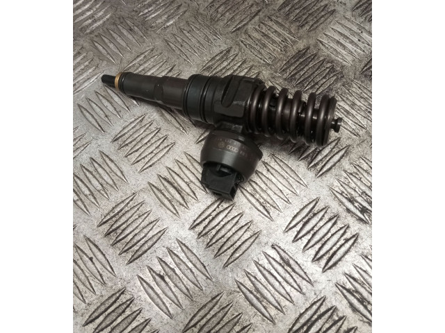 Форсунка 038130073AL Volkswagen Bora