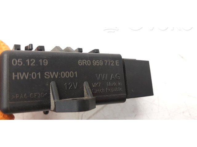 Блок управления 6R0959772E   Skoda Fabia Mk3 (NJ)