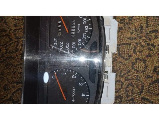 Панель приборов MR216542, 1573706741 Mitsubishi Galant