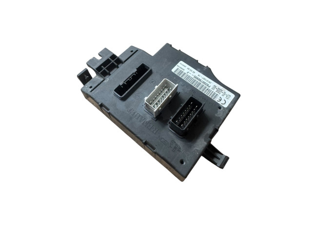 Блок комфорта 8200790995   Renault Trafic II (X83)   