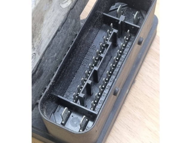 Блок АБС 2K0907379B, 00009496D1 Volkswagen Caddy 2004 - 2010 года