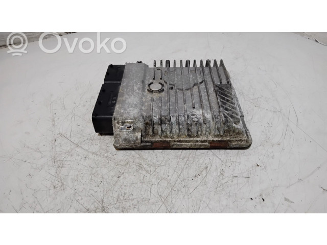 Блок управления двигателя 03L906023JT, 03L906023JH Skoda Yeti (5L)