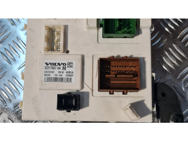 Блок комфорта 32217667, 32217667AA   Volvo XC90   