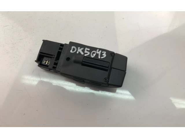 Подрулевой переключатель 8200850420 Dacia Sandero