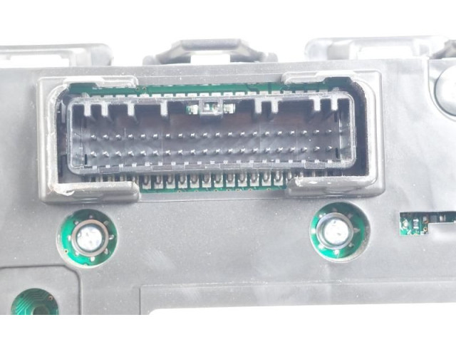 Přístrojová deska Renault Clio V 2019 248098220R, 248098220R