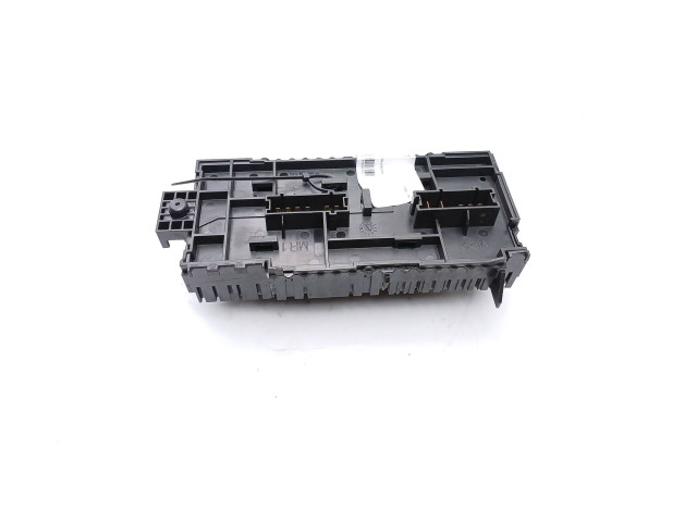 Блок предохранителей A1669063801   Mercedes-Benz GL X166    