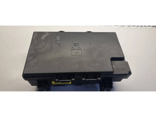 Pojistková skříňka 6832271AD Dodge VAN RAM 2015