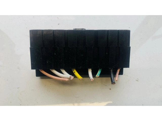   Pojistková skříňka 9636079380   Citroen Berlingo 2013