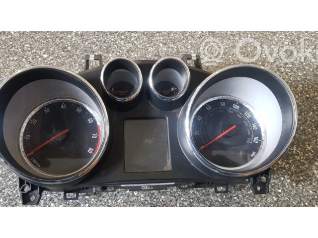 Přístrojová deska Buick Encore I 2013 95323180, 654663731