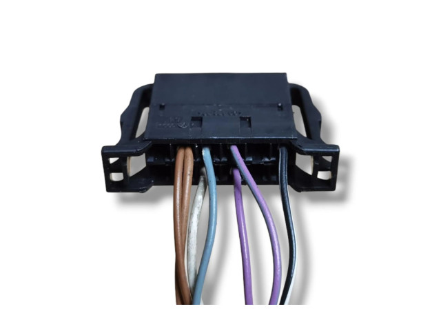 Zpětné zrcátko Volkswagen PASSAT B5.5 2004 3B2857508Q