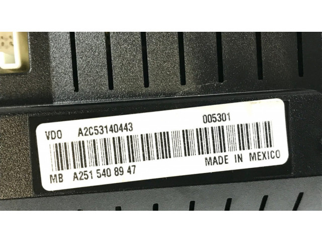 Přístrojová deska Mercedes-Benz R W251 2007 A2515408947, A2515404111