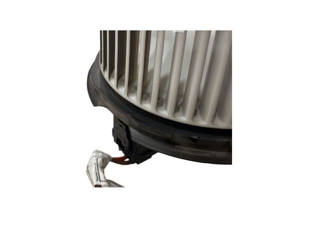 Вентилятор печки    0130115601, 3137231059   Skoda Citigo