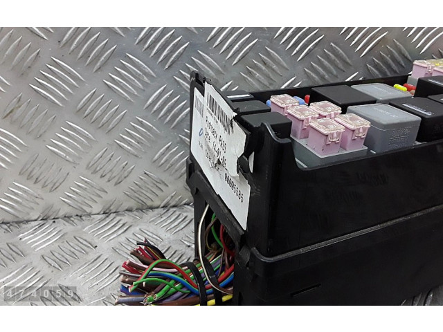 Pojistková skříňka 9H3214290RA Land Rover Range Rover Sport L320 2009