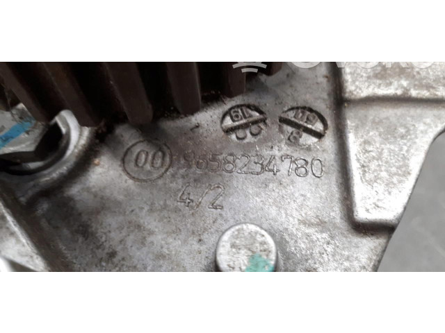 Топливный насос